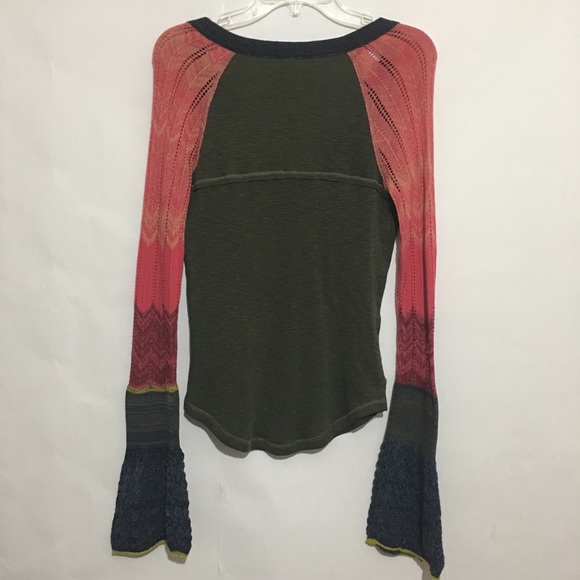 Free People Sunshine Thermal Miss Flare Sleeve, size M, runs small. - Picture 4 of 8